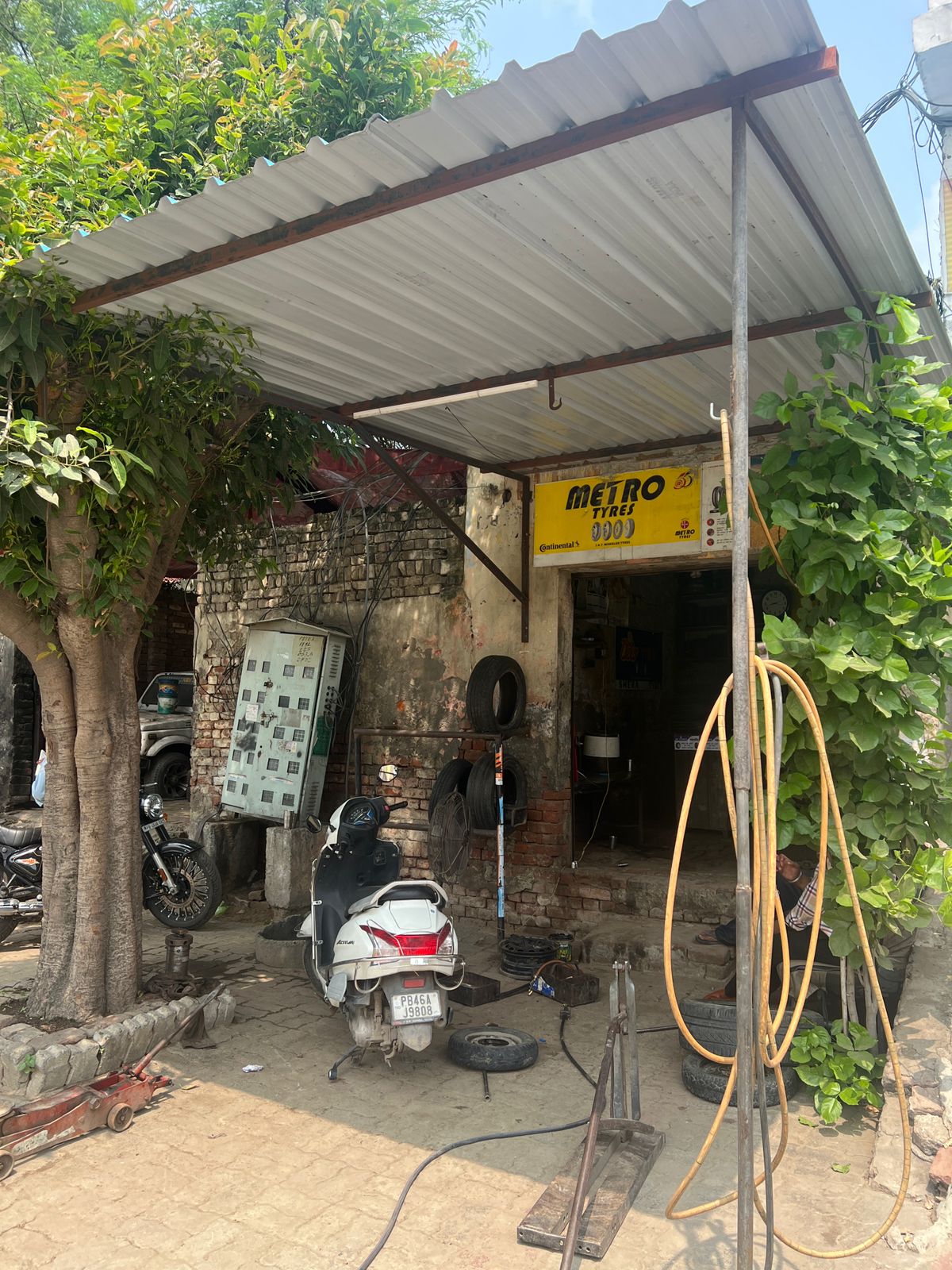 Guru Teg Bhadur Tyre Works