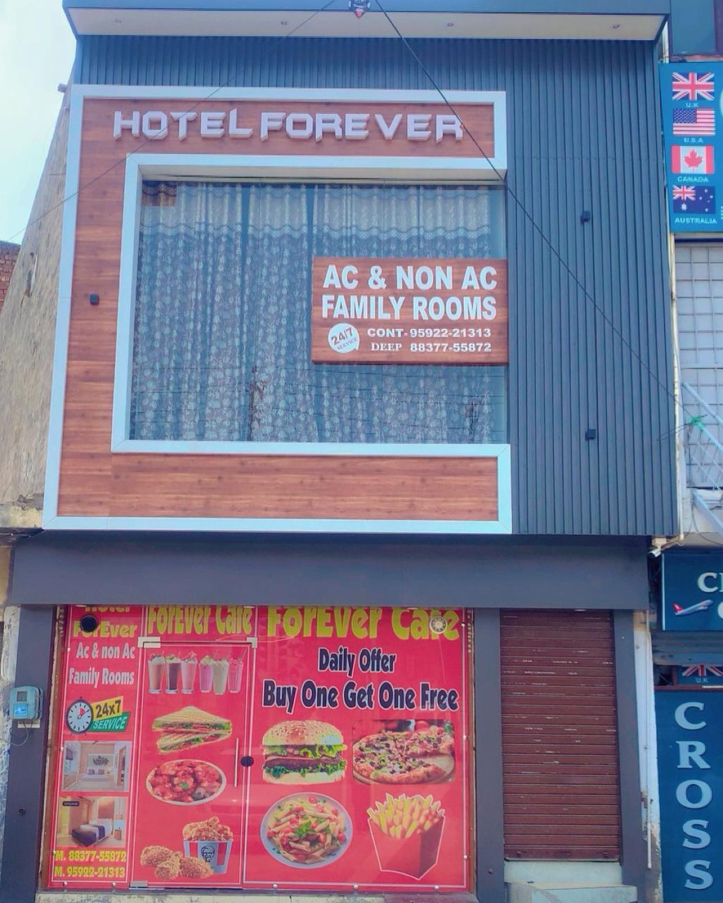 Hotel Forever and Cafe