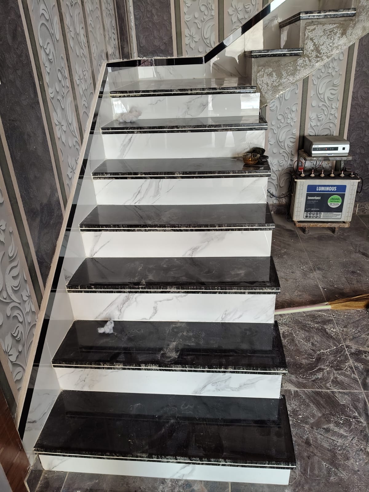 Tiles and Marble Fitting Contractor and Engineer